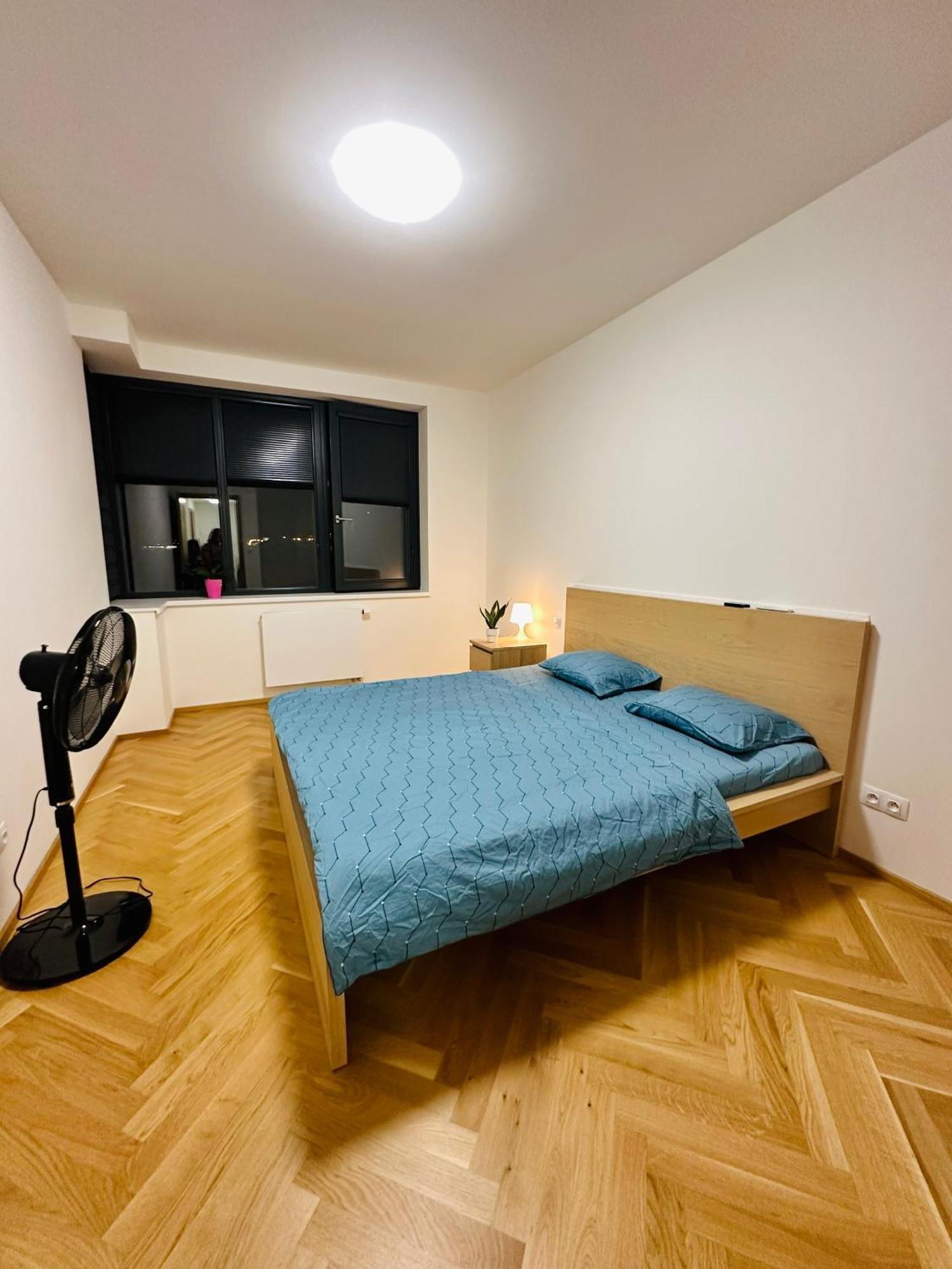 Apartamento Smichov
